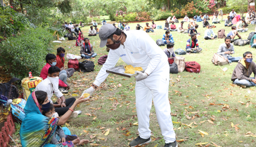 Donate money for food through NGO Netherlands